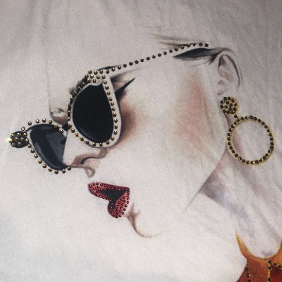 White bling fashion icon graphic tee shirt size medium - Picture 4 of 7